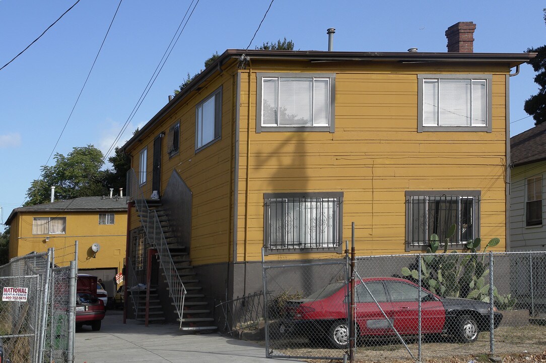 2237 84th Ave in Oakland, CA - Building Photo