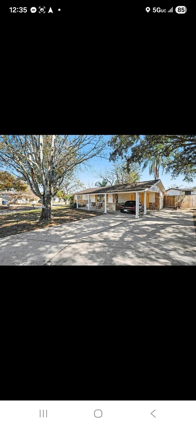 6336 Butte Ave in New Port Richey, FL - Foto de edificio - Building Photo