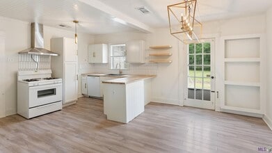 7165 Government St in Baton Rouge, LA - Building Photo - Building Photo