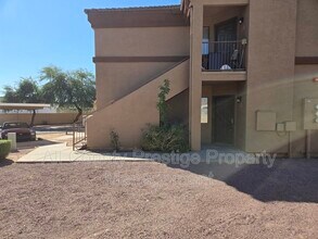 16033 N 25th St in Phoenix, AZ - Building Photo - Building Photo