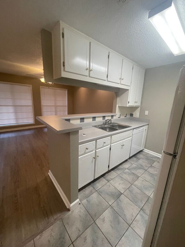 212 Foxchase Ln in Enterprise, AL - Building Photo - Building Photo