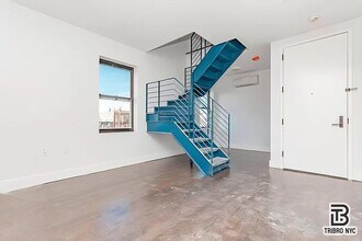 1068 Putnam Ave in Brooklyn, NY - Building Photo - Building Photo