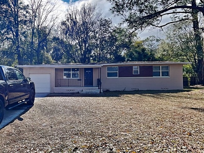 property at 6406 Harlow Blvd