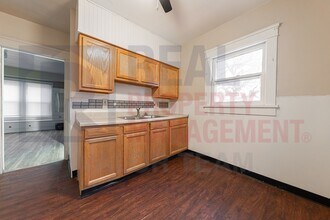 1742 Clarkstone Rd in Cleveland, OH - Building Photo - Building Photo