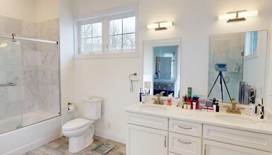 4 Market St in Cambridge, MA - Foto de edificio - Building Photo