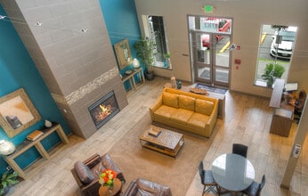 The Seasons at Lea Hill Village in Auburn, WA - Foto de edificio - Building Photo
