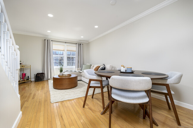28 3rd St in Stamford, CT - Building Photo - Building Photo