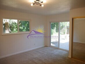 7014 Forbs Way in Citrus Heights, CA - Building Photo - Building Photo