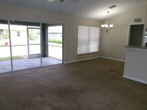 1213 NE 13th Ave in Cape Coral, FL - Building Photo - Building Photo