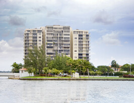 Venetian Isle Apartamentos