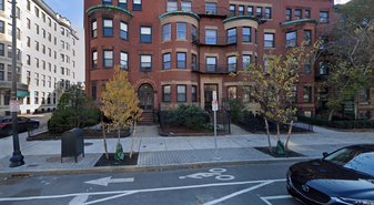 869 Beacon St, Unit 3 Apartments