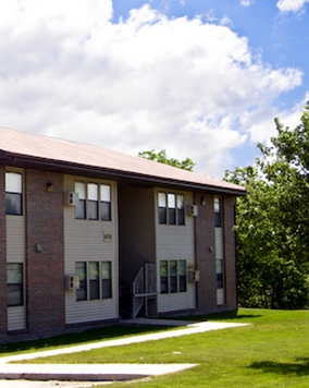 Cameron Manor in Cameron, MO - Building Photo