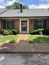 142 Academy Square in Nashville, TN - Building Photo - Building Photo