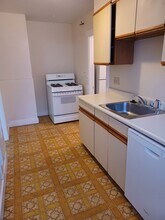 66 Chapman St, Unit 1 in Quincy, MA - Building Photo - Building Photo