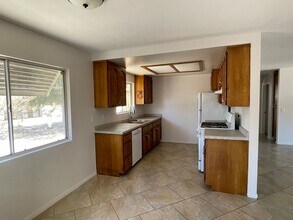 61974 Sunburst Cir in Joshua Tree, CA - Building Photo - Building Photo
