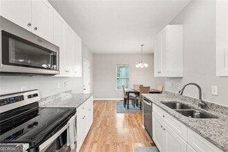 809 Spencer St NW in Atlanta, GA - Building Photo - Building Photo