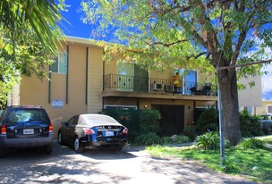 16004 Cantlay St Apartments