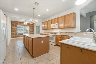 3409 Lapwing Dr in North Las Vegas, NV - Building Photo - Building Photo