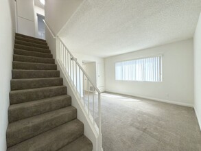 2144 Via Camino Verde in Oceanside, CA - Building Photo - Building Photo