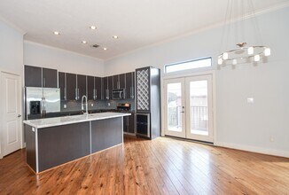 748 W 16th St in Houston, TX - Building Photo - Building Photo