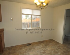 2285 Allyn Way in Colorado Springs, CO - Building Photo - Building Photo