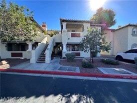 6804 W Elm Creek Dr in Las Vegas, NV - Building Photo