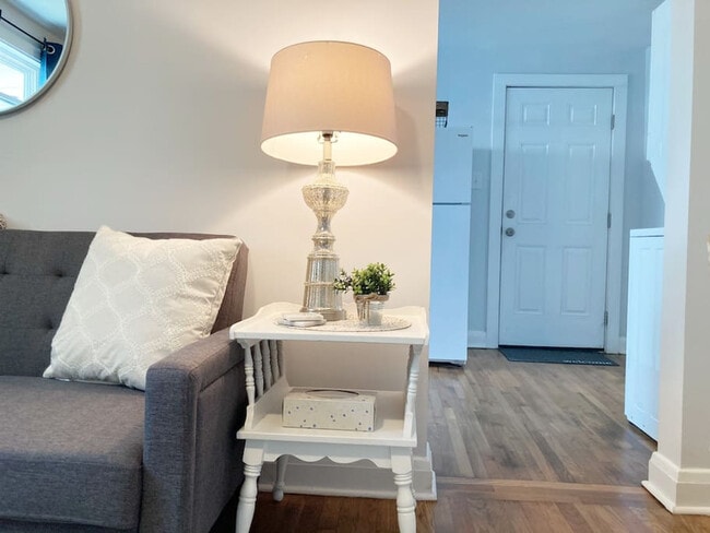 905 Hill St, Unit ID1397977P in Bristol, TN - Building Photo - Building Photo