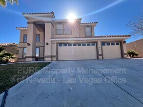 8953 Prominence Ln in Las Vegas, NV - Building Photo - Building Photo