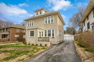 3820 Chicago St in Omaha, NE - Building Photo - Building Photo