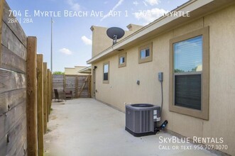 704 E Myrtle Beach Ave in McAllen, TX - Building Photo - Building Photo