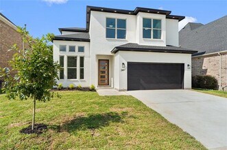 907 St George Pl in Desoto, TX - Building Photo - Building Photo