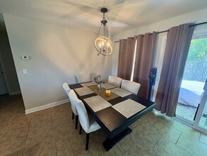 310 Wildwood St in Mary Esther, FL - Building Photo - Building Photo