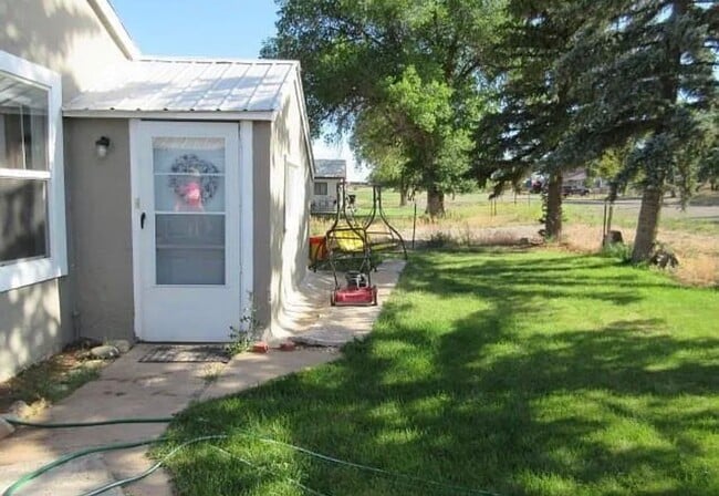 810 Main St in Dove Creek, CO - Building Photo - Building Photo