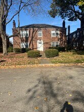 1133 S Cassingham Rd, Unit B in Columbus, OH - Building Photo - Building Photo