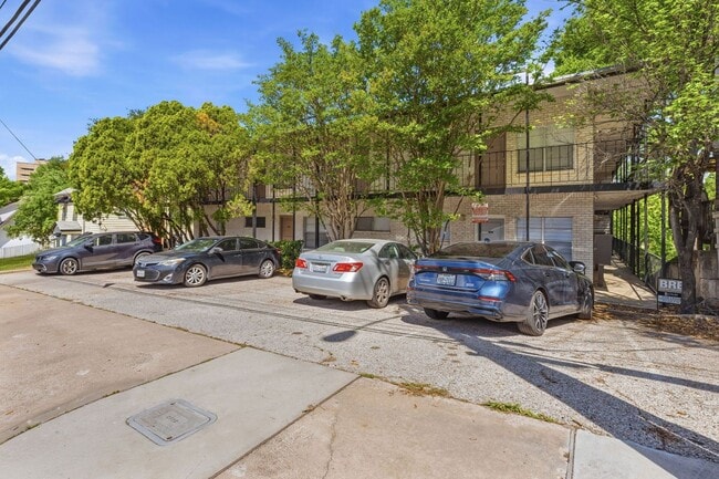 property at 710 E Dean Keeton St