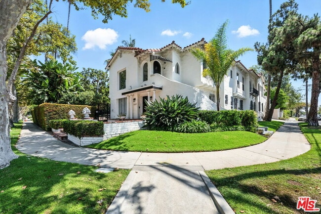 property at 100 N Mansfield Ave