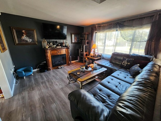 property at 510 Delafield Ave