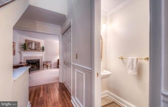 305 Five Farms Ln in Timonium, MD - Building Photo - Building Photo
