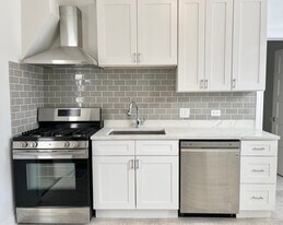 1629 N Claremont Ave in Chicago, IL - Building Photo