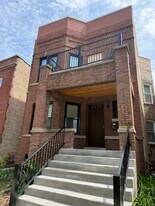 4739 N Albany Ave, Unit 1 in Chicago, IL - Building Photo