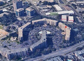 8380 Greensboro Dr in McLean, VA - Building Photo