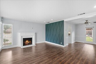 2804 Avalon Dr in Sacramento, CA - Building Photo - Building Photo