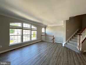 17425 Grant Cottage Dr in Dumfries, VA - Building Photo - Building Photo