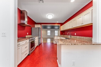 16 Main St in Flemington, NJ - Building Photo - Building Photo