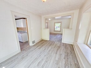 840 Beardsley St in Akron, OH - Building Photo - Building Photo