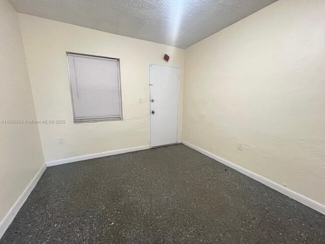 1801 NW 54th St in Miami, FL - Building Photo - Building Photo