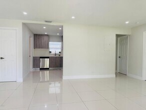 4640 NE 5th Ave in Fort Lauderdale, FL - Building Photo - Building Photo