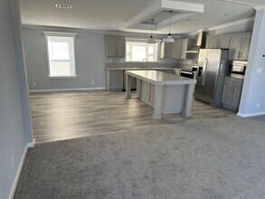 15591 Charmwood Dr in Hudson, FL - Building Photo - Building Photo