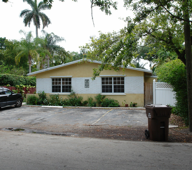 731 SW 14th Ave in Fort Lauderdale, FL - Building Photo - Building Photo