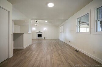 420 Meadowbrook Ln in Bartlesville, OK - Building Photo - Building Photo